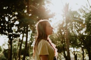 Comment réussir un portrait en contre-jour